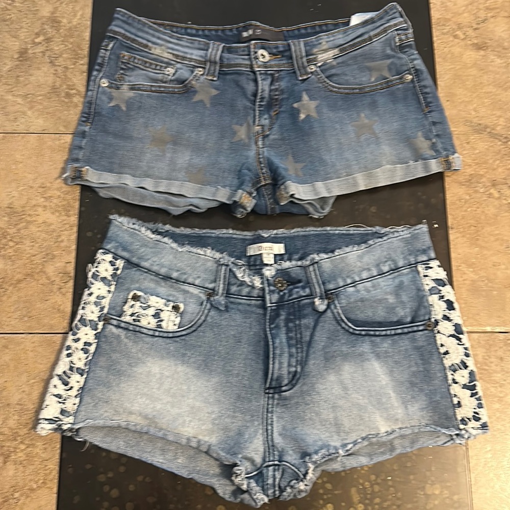 2- Pair bundle Jean Shorts💙